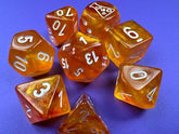 CHESSEX - Dados Poliédricos Borealis Blood Orange/White Luminary - Gamesmart